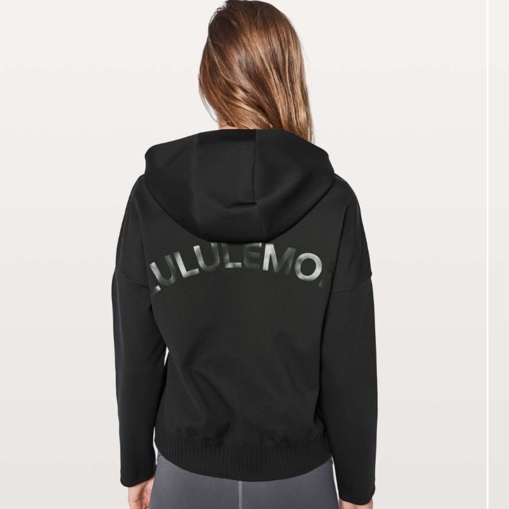 Lululemon Shaped Jacket Expression Size 4 - image 1